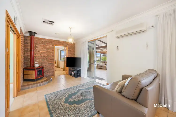 Fifth view of Homely house listing, 37 Cuthbert Circuit, Wanniassa ACT 2903