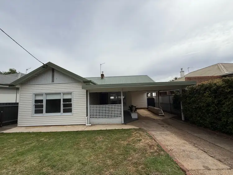 61 Urana Street, Turvey Park NSW 2650