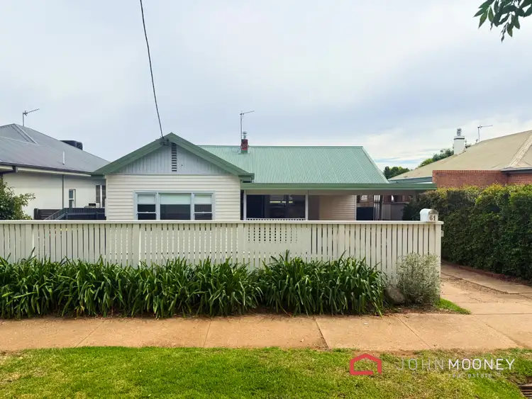 61 Urana Street, Turvey Park NSW 2650