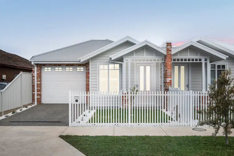 2/12 Day Street, Sunshine West VIC 3020