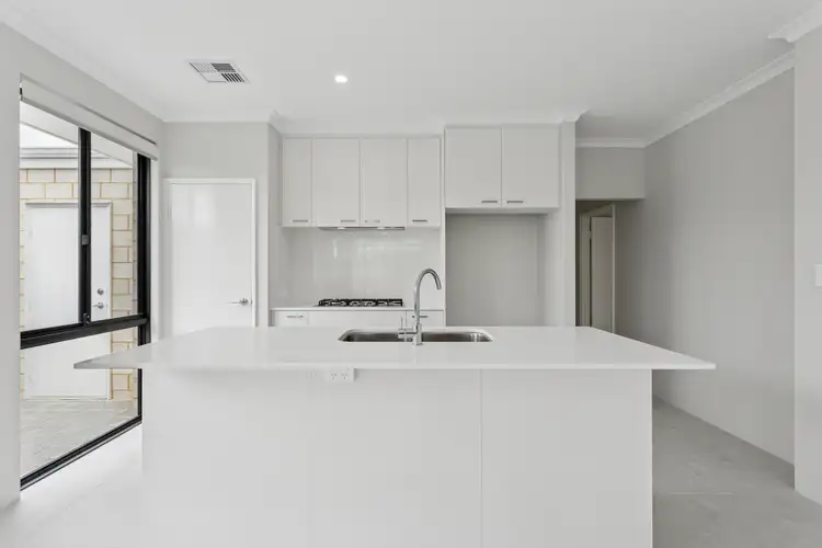 5 Dandelion Street, Henley Brook WA 6055