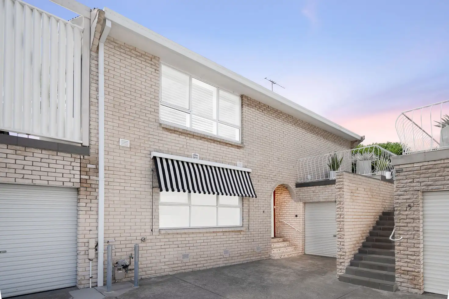 Main view of Homely unit listing, 4/6 Riverview Road, Essendon VIC 3040