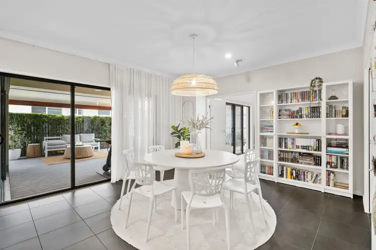 Sixth view of Homely house listing, 8 Honeyeater Lane, Deebing Heights QLD 4306