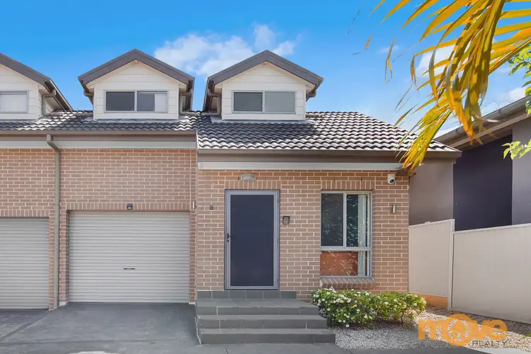 31-35 Boronia Street