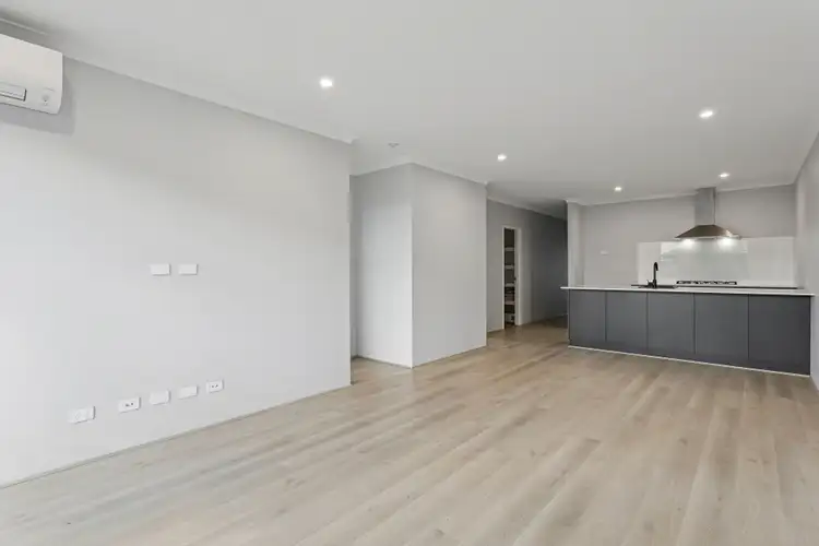 Fourth view of Homely house listing, 10 Colemere Crescent, Aveley WA 6069