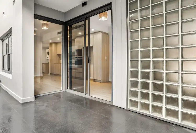 327 New South Head Road