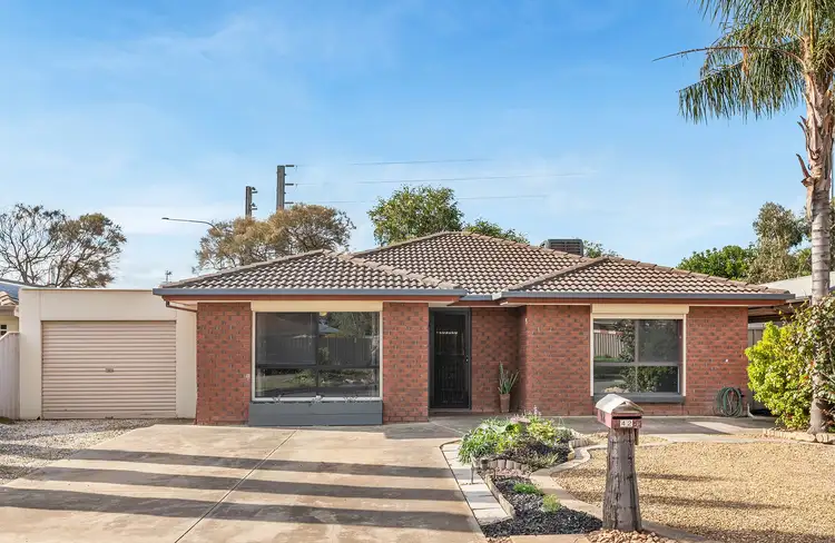 42 Sterling Court, Smithfield Plains SA 5114