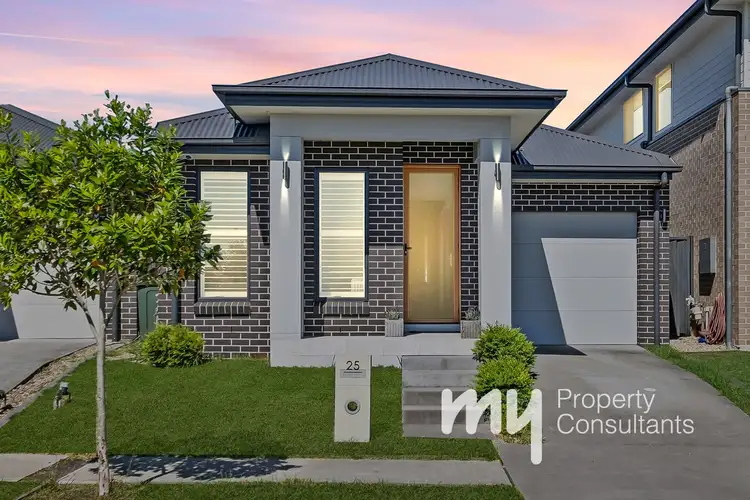 25 Hillston Circuit, Gregory Hills NSW 2557