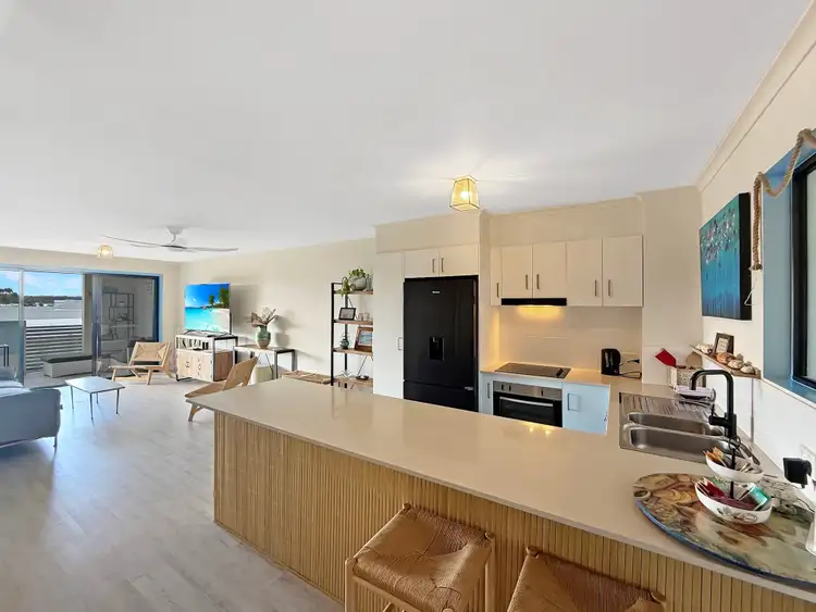 17/1 Hibbertia Street, Mountain Creek QLD 4557