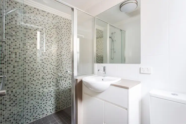 Fifth view of Homely apartment listing, 3/33 Martin Place, Mortdale NSW 2223