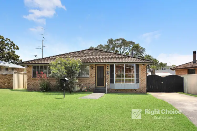 52 Badgery Street, Albion Park NSW 2527