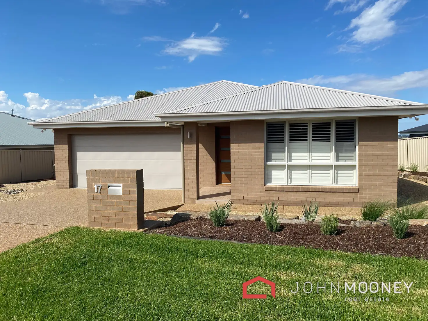 Main view of Homely house listing, 17 Kentucky Crescent, Gobbagombalin NSW 2650