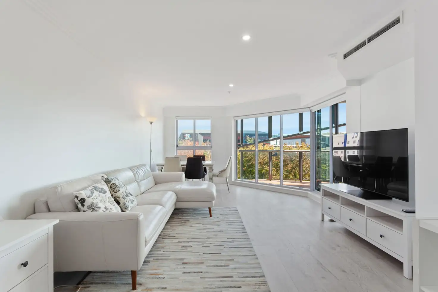 Main view of Homely apartment listing, 909/28 Harbour Street, Sydney NSW 2000
