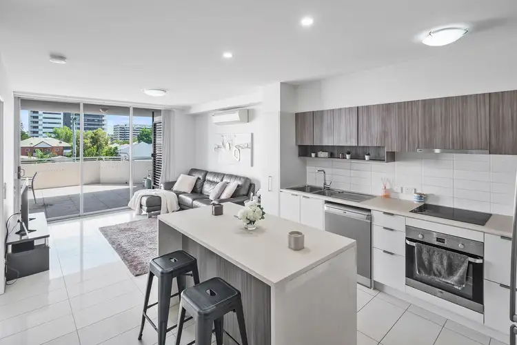 209/48 O'Keefe Street, Woolloongabba QLD 4102