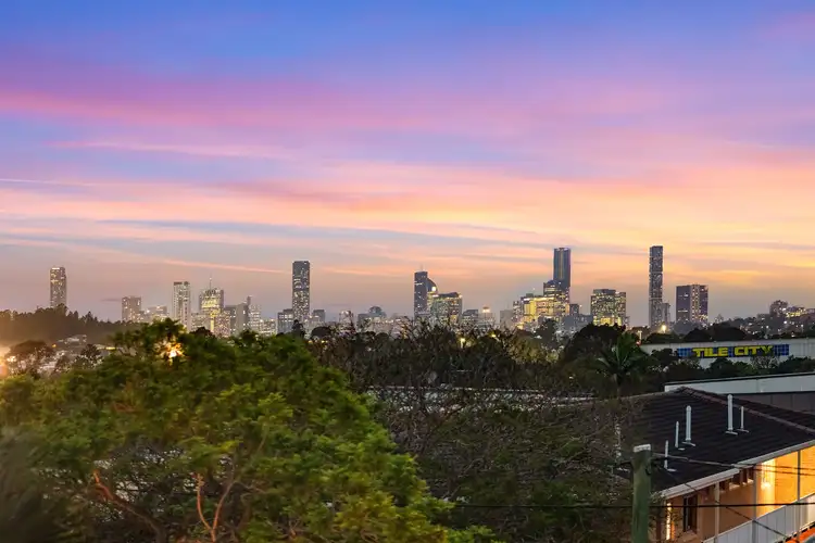 49 Leiper Street, Stafford QLD 4053