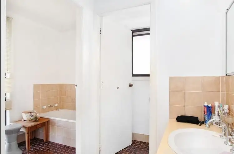 Fifth view of Homely house listing, 8 Conningdale Crescent, Armidale NSW 2350