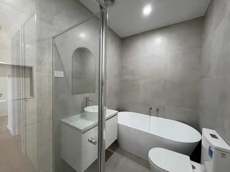 Fifth view of Homely unit listing, 4/29 Eumarella Street, Tullamarine VIC 3043