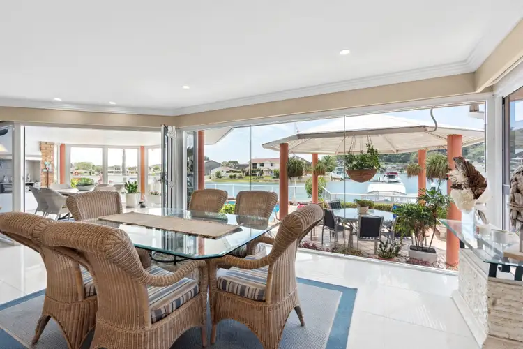 3 Helmsman Blvd, St Huberts Island NSW 2257