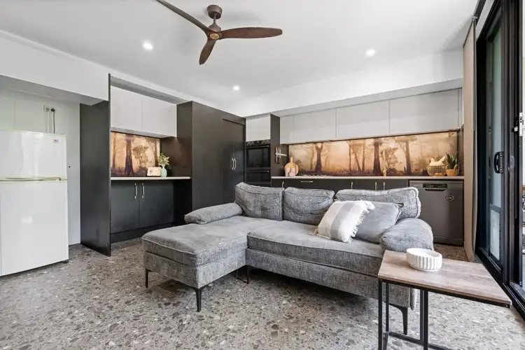 297 Pascoe Vale Road