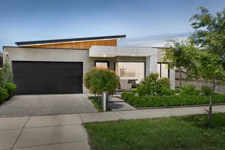 145 Blossom Drive, Greenvale VIC 3059