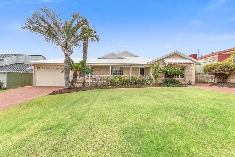 6 Moth Court, Ocean Reef WA 6027
