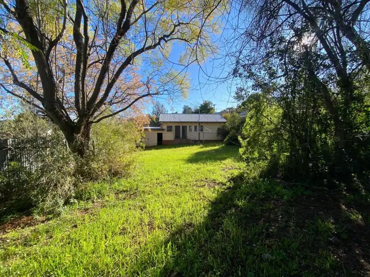 Third view of Homely house listing, 17 Albert Street, Parkes NSW 2870