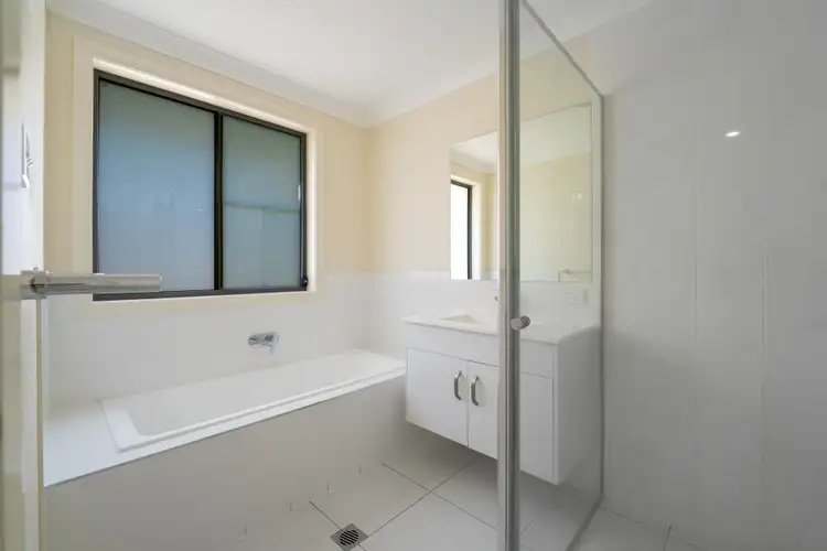 Fifth view of Homely semi-detached listing, 1/8 Yeomans Road, Armidale NSW 2350