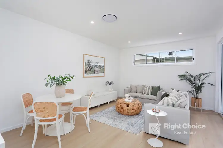 7/7-9 Kingston Street, Oak Flats NSW 2529