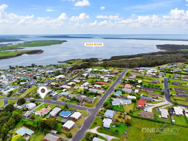 31 Robert Street, Smithton TAS 7330