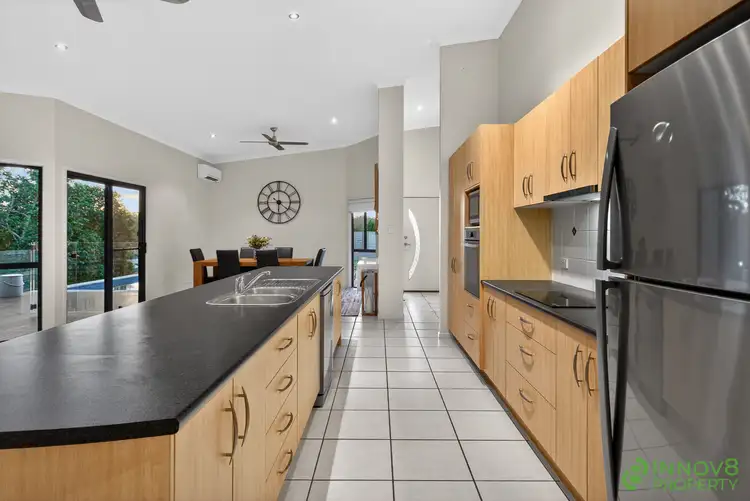 Fifth view of Homely house listing, 2 Tipuana Place, Cashmere QLD 4500