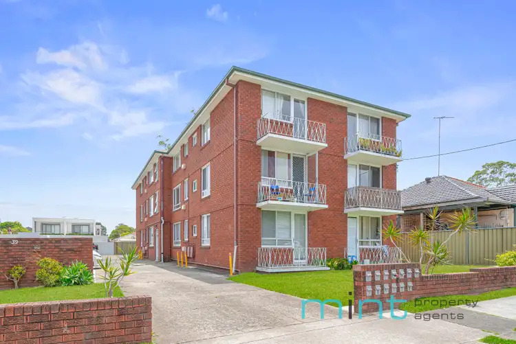 1/37-39 Clyde Street, Croydon Park NSW 2133