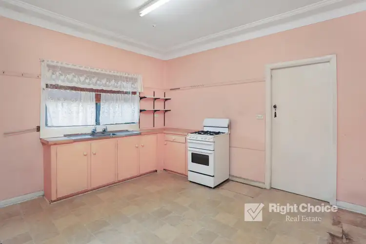 Fourth view of Homely house listing, 264 Flagstaff Road, Lake Heights NSW 2502