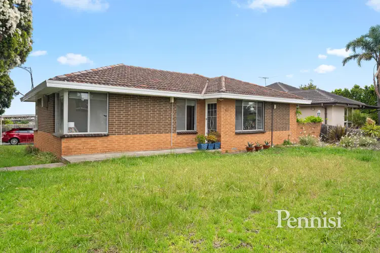 1/63 Roberts Road, Airport West VIC 3042