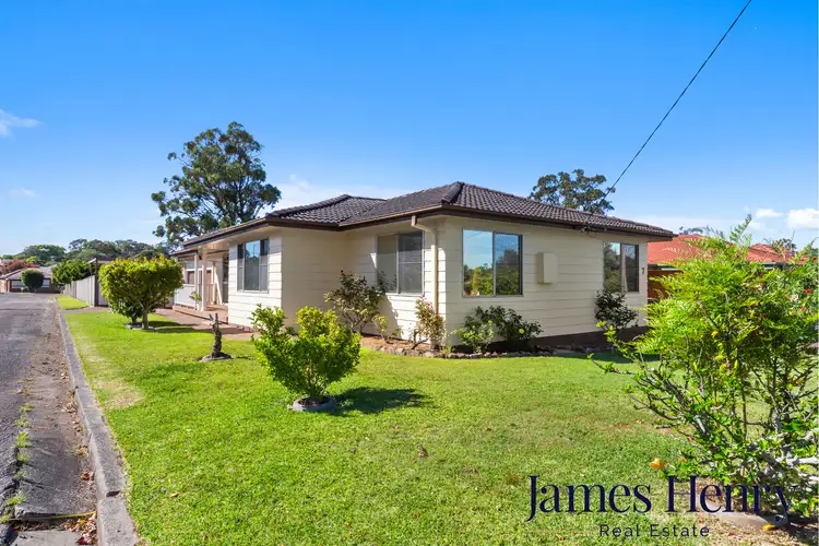 Second view of Homely house listing, 7 Enright Street, Beresfield NSW 2322