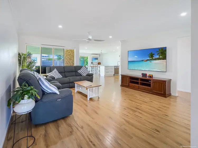 Sixth view of Homely house listing, 27 Cromdale Circuit, Kawungan QLD 4655