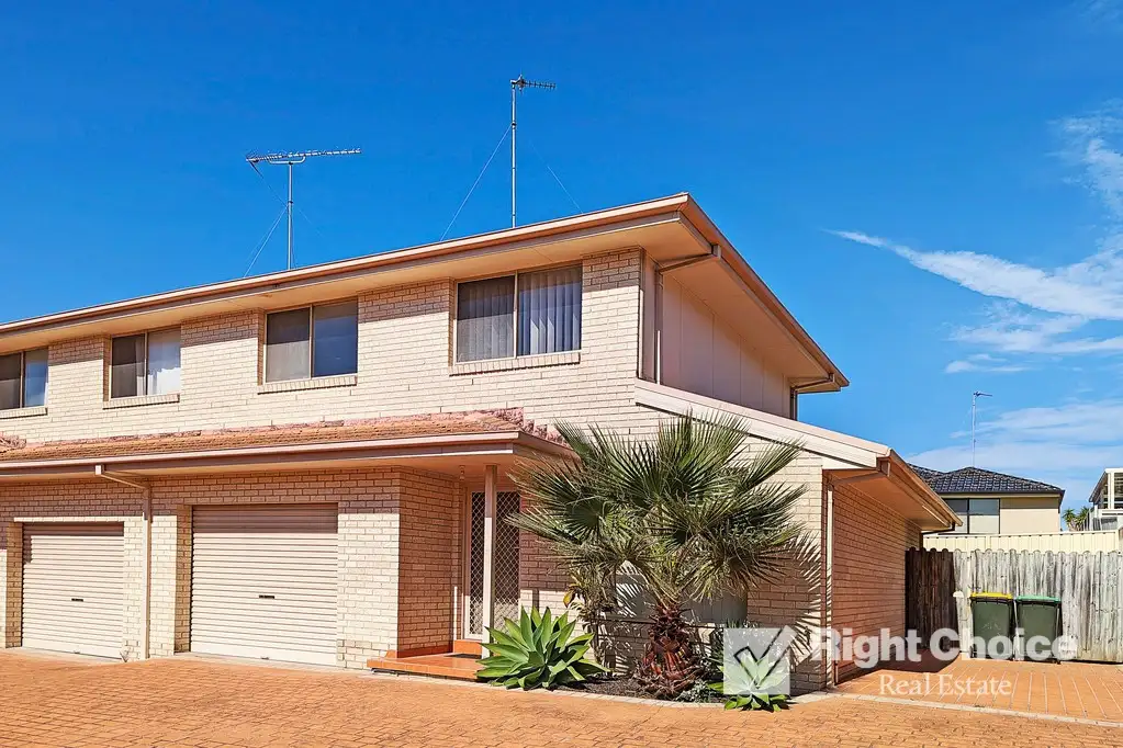Main view of Homely townhouse listing, 3/3 Narran Way, Flinders NSW 2529
