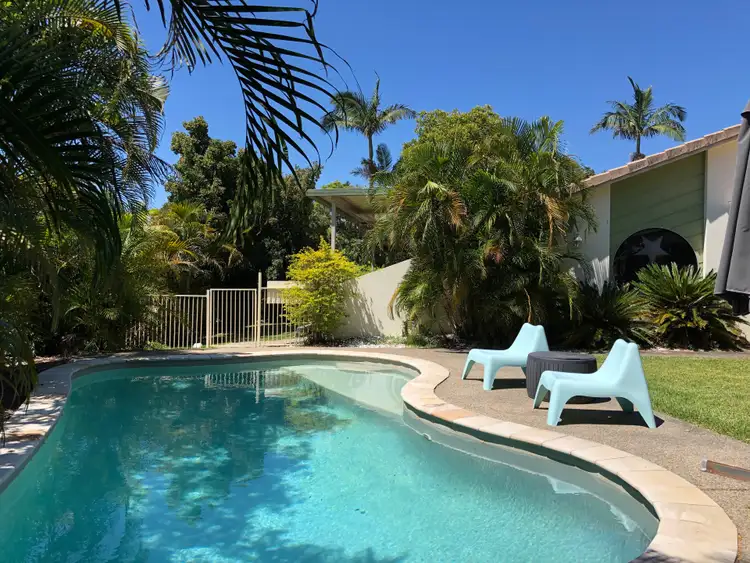 20 Bendigo Cres, Tallai QLD 4213