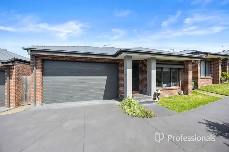 4/5 Elamo Road, Healesville VIC 3777