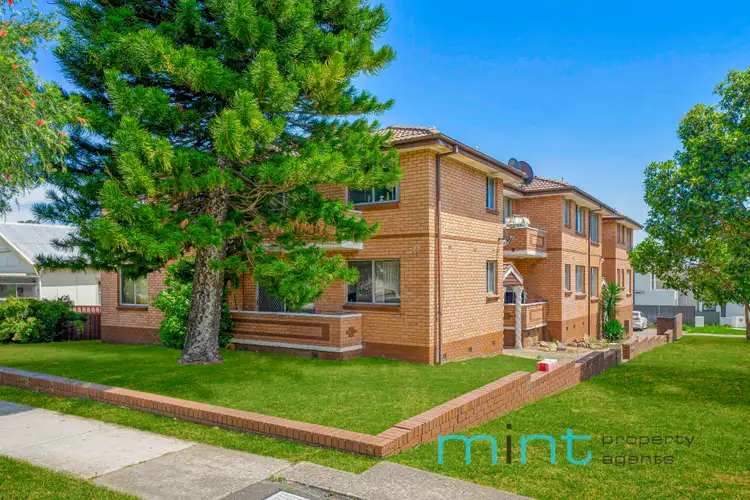 8/77 Yangoora Road, Lakemba NSW 2195
