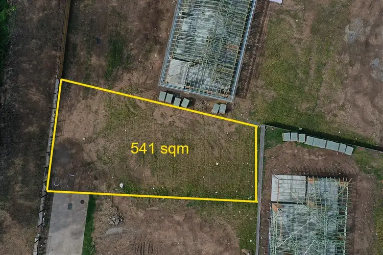 LOT 1807, 32 Bramble Crescent, Bahrs Scrub QLD 4207