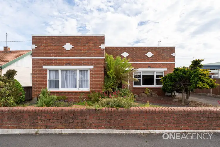 2 Linton Street, Upper Burnie TAS 7320