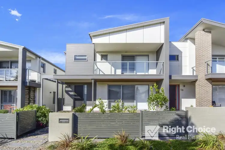 52 Cove Boulevard, Shell Cove NSW 2529