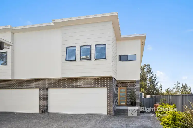 7/15 Koona Street, Albion Park Rail NSW 2527