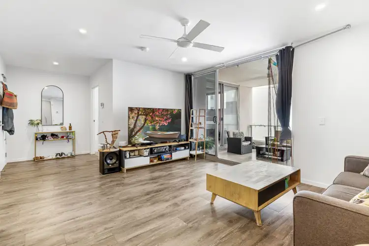 42 Lowanna Drive