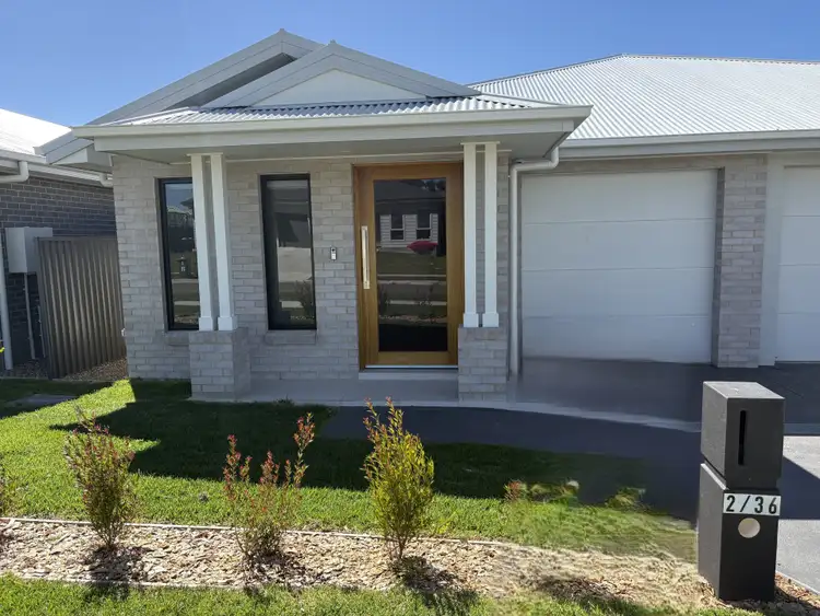 36 Bonneville Boulevard