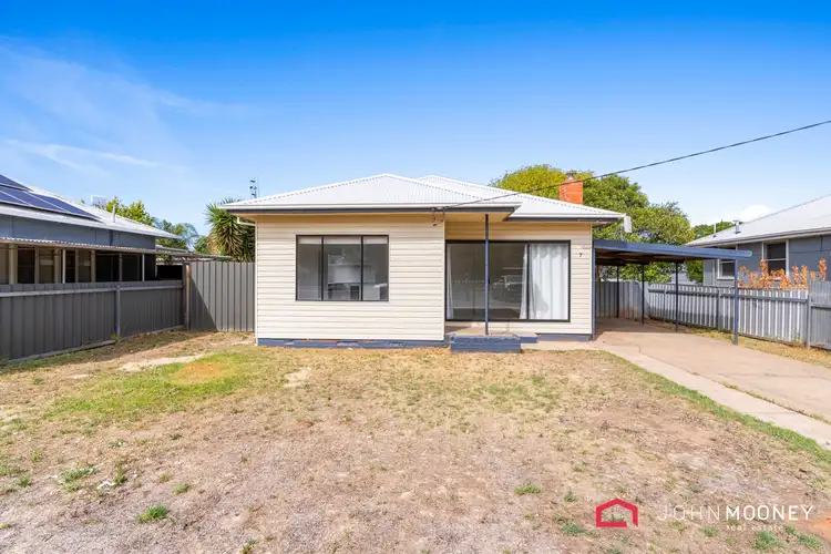 7 Norman Street