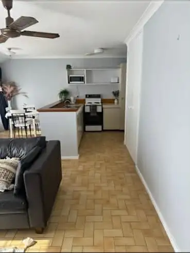 44 Thatcher Road