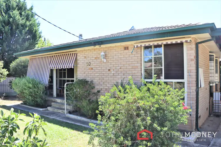 20 Chifley Crescent
