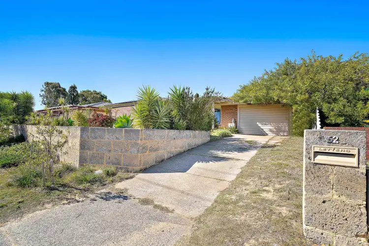 52 Gibson Ave