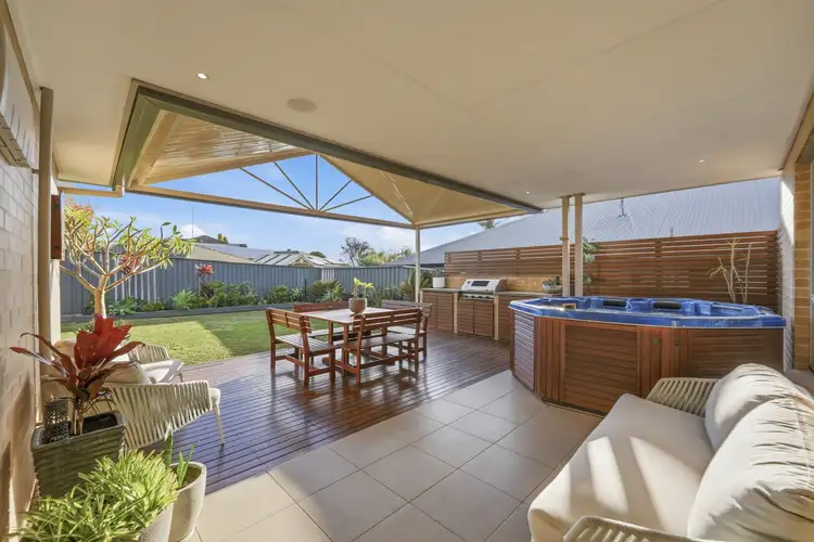 48 Folkes Street